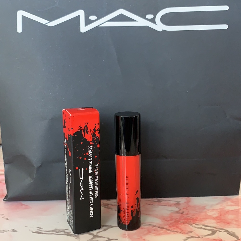 NWT MAC Cosmetics Red Enamel Paint Lip Lacquer - Picture 2 of 9